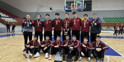 Lise basketbolda YDK ve Levent Kolej şampiyon