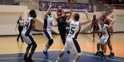 GAÜ bir adım önde: 71-45