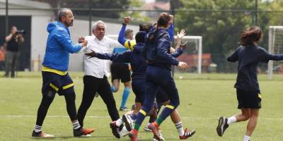 Fenerbahçe ile Deniz’in yolları ayrıldı