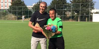 Şimşek jübileyle düdüğünü astı