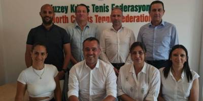 Teniste Gazioğlu yeniden başkan