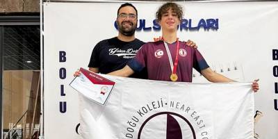 Başarıya kulaç attılar