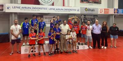 Girne Amerikan Üniversitesi çifte şampiyon