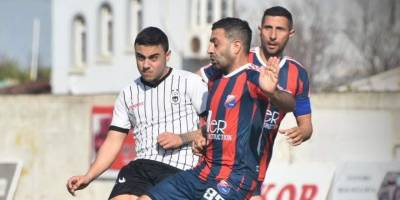 Kaptan takımda kaldı