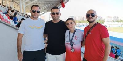 Aslıhan Türkiye ikinciliğine koştu