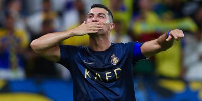 Taraftara yaptığı hareket, ceza getirdi