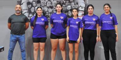 Masa tenisinde U19’ların mücadelesi başladı