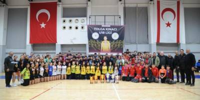 Hentbolda U18 şampiyonları belirlendi