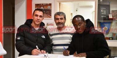 Felix ve Emre Y.Boğaziçi’nde