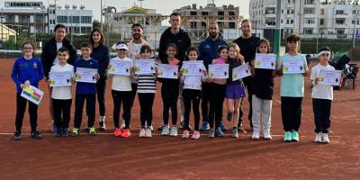 ‘Geleceğin Tenis Yıldızları’ kampı yoğun katılımla gerçekleşti