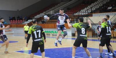 Hentbolda Derviş Mişon Kupası başladı