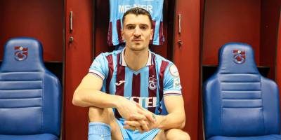Trabzonspor, Thomas Meunier'i 1,5 yıllığına renklerine bağladı
