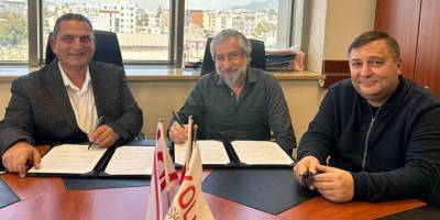 İmzalar futbolda sağlık için atıldı