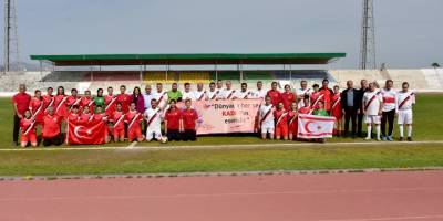 “Dünyada her şey kadının eseridir”