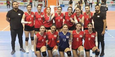 Yıldızlar Mersin’de galibiyetle başladı