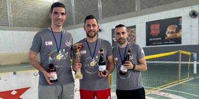 Futbol tenisinde Easter Cup şampiyonluğu
