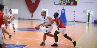 Gençler Birliği evinde kazandı: 88-65