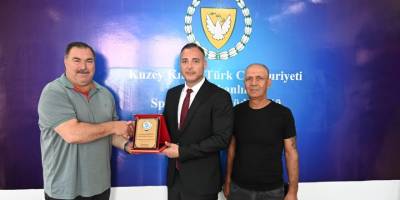 Dikmen'den Cahitoğlu'na ziyaret