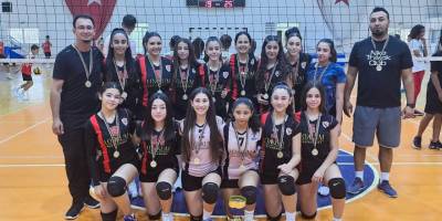 U14 kızlarda şampiyon Maraş Gençlik