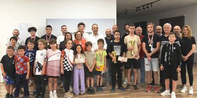 Burhan Yetkili Anı Satranç Turnuvası’nda ödüller verildi