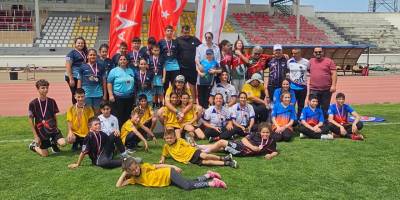 Oklar çocuklar için atıldı