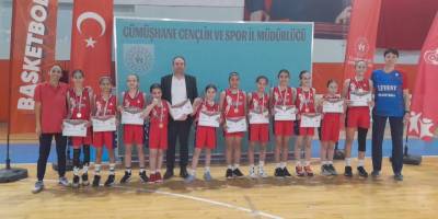 Levent İlkokulu tarih yazdı