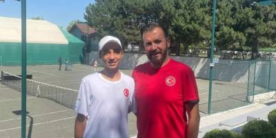 Aren, Katar’da zirveyi zorladı