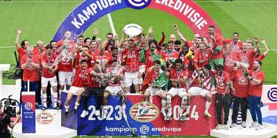 Hollanda’da şampiyon PSV