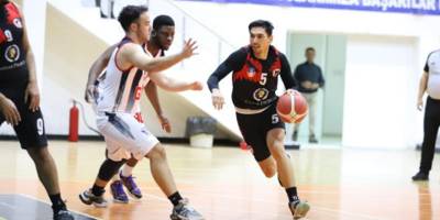 Yıldız Basketbolcu Temur Rustamov İskele'de
