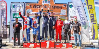 Bozalanlar-Evrensel ikilisi şampiyon