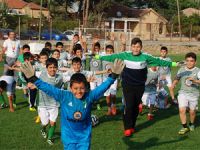 Temel hedef futbolu aşılamak