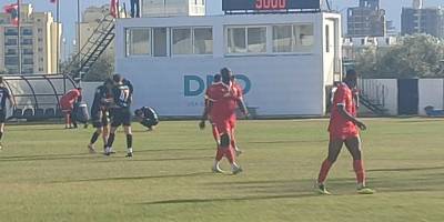 İskele yabancılarıyla turladı: 2-0