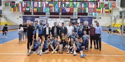 Voleybolda Büyük Erkekler Ligi şampiyonu DAÜ