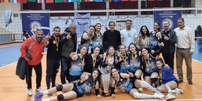 Voleybolda DAÜ şampiyon