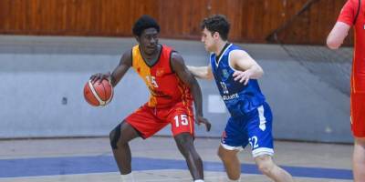 Akdeniz ve Gönyeli galip