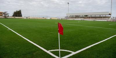 Akdoğan Özgürlük Stadı, sentetik çim zemine kavuşturuldu