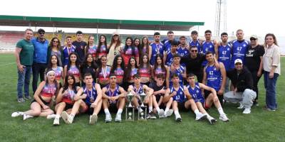 Kurtuluş Lisesi çifte şampiyon