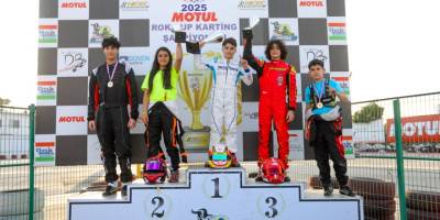 Kartingciler kıyasıya yarıştı