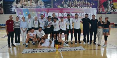 YDÜ’de futsal coşkusu yaşandı