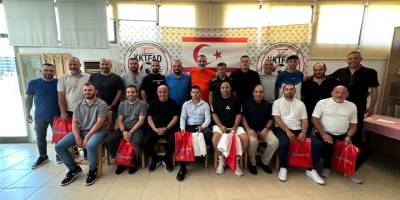 Ayın başarılı antrenörleri son kez ödüllendirildi