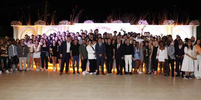 Üniversiteler kupalarını aldı