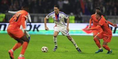 Fransa’da LGBT propagandasına izin vermeyen futbolculara ceza