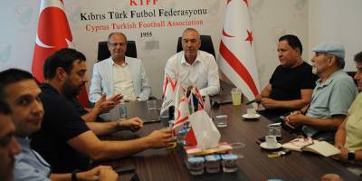 “Sporda barışı yapamayanlar, siyasette asla barış yapamaz”