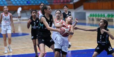 Vedat Kaner U12 Easy Lig devam ediyor