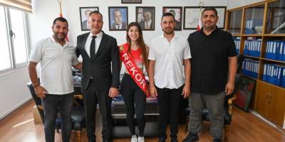Rekortmen atlet Ecem Nehir Çelik’ten Cahitoğlu’na ziyaret