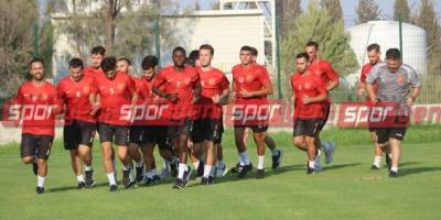 “İyi mücadele eden bir takım olacağız”