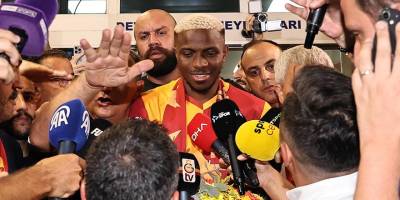 “Rock yıldızı gibi karşılandı”