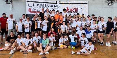Badmintonda geleneksel turnuva gerçekleştirildi
