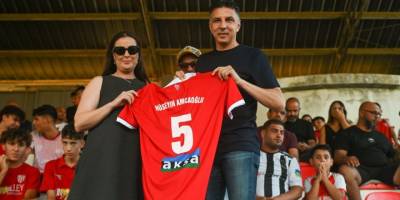 Gönyeli'den Amcaoğlu’na sürpriz jübile etkinliği