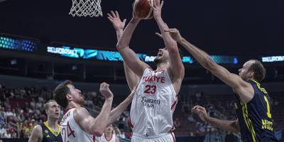 Türkiye çeyrek finalde